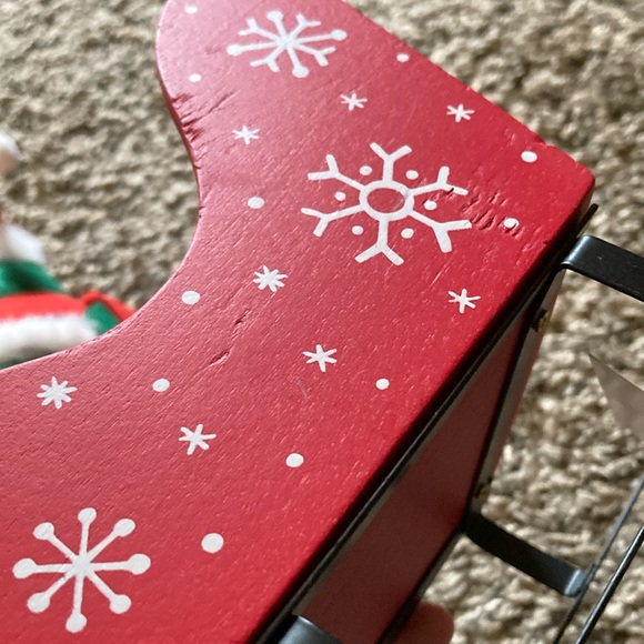 Target Wondershop Sleigh and 2023 Dapper - Picture 10 of 17